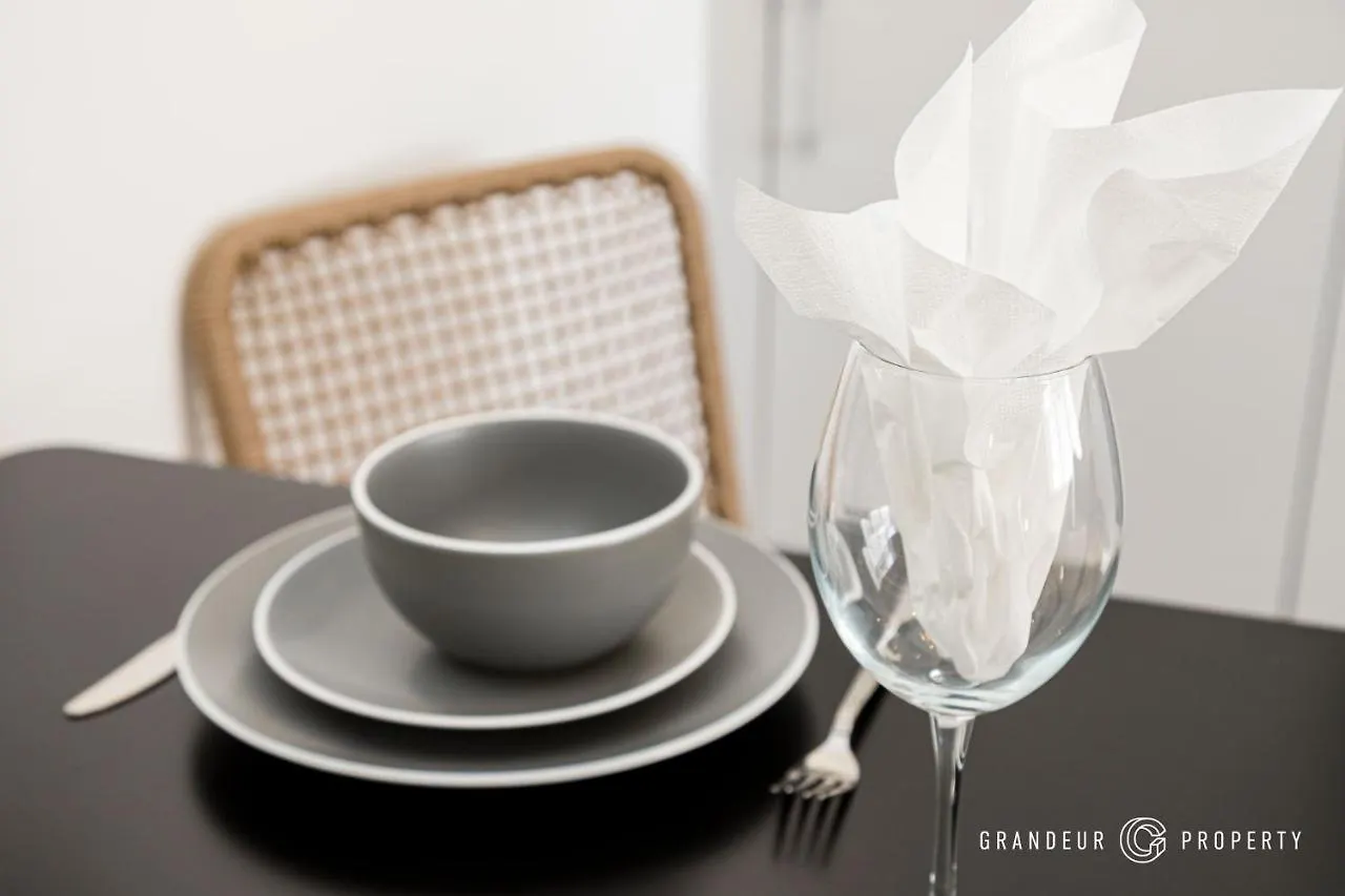 The Artist'S Escape By Grandeur Property Apartment Bournemouth